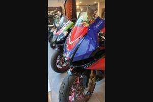 Painted Race Fairings Aprilia RSV4 2015 - 2020 - MXPCRV12415