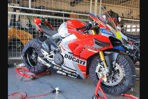 Lackierte Rennverkleidung Ducati Panigale V4 V4S 2020 + Schrauben, Schnellverschlüsse - MXPCRV12773