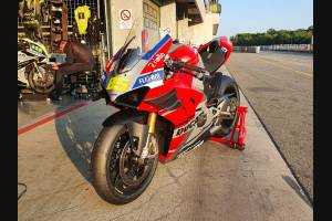 Lackierte Rennverkleidung Ducati Panigale V4 V4S 2020 + Schrauben, Schnellverschlüsse - MXPCRV12773
