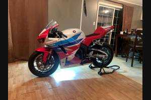 Lackierte Rennverkleidung Honda Cbr 600 RR 2013 - 2018 - MXPCRV11652