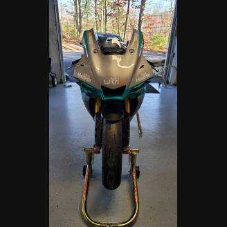 Lackierte Rennverkleidung Yamaha R1 2020 + Schrauben, Schnellverschlüsse - MXPCRV12831