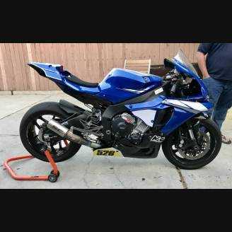 Lackierte Rennverkleidung Yamaha R1 2015 - 2019 - MXPCRV12819