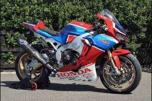 carenado barnizado Honda Cbr 1000 2017 - 2019 + tornillos, tornillos rapidos MXPCRV12432