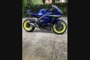 carenado barnizado Yamaha R6 2017 - 2021 + tornillos, tornillos rapidos MXPCRV12868