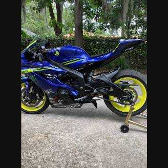 carenado barnizado Yamaha R6 2017 - 2021 + tornillos, tornillos rapidos MXPCRV12868