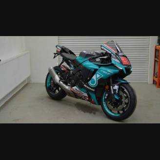 Carene Racing Verniciate Yamaha R1 2015 - 2019 + viti, ganci rapidi -MXPCRV12870