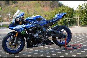 Carenado Racing Pintado Yamaha R1 2020 - 2021 + tornillos, tornillos rapidos -MXPCRV12876