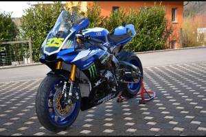 Carene Racing Verniciate Yamaha R1 2020 - 2021 + viti, ganci rapidi - MXPCRV12876