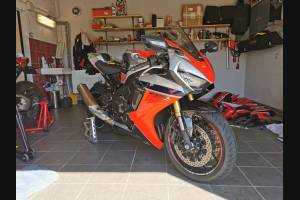 Carenados en abs pintados para la calle compatible con Honda Cbr 1000 2017 - 2019 - MXPCAV7382