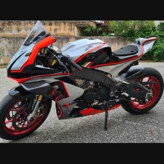 Carenado Racing Pintado Aprilia RSV4 2015 - 2020 + tornillos, tornillos rapidos - MXPCRV13913