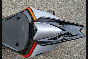 Carene Racing Verniciate Aprilia RSV4 2015 - 2020 + viti, ganci rapidi - MXPCRV13913