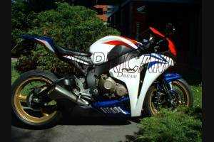 Painted street fairings in abs compatible with Honda Cbr 1000 2008 - 2011 - MXPCAV2172