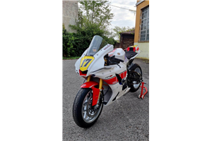 Lackierte Rennverkleidung Yamaha R1 2015 - 2019 + Schrauben, Schnellverschlüsse - MXPCRV14814