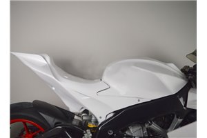 Paquete para el circuito para Aprilia RSV4 2015 - 2020: Carenado + tornilleria rapida + Screws - MXPCRD11571