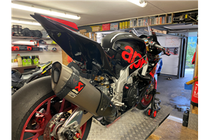 Lackierte Rennverkleidung Aprilia RSV4 2015 - 2020 - MXPCRV14320