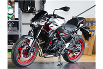 Carenados en abs pintados para la calle compatible para Kawasaki Z650 2020 - 2023 - MXPCAV17898