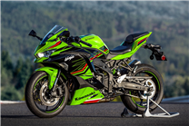 Lackierte Straße Verkleidung auf ABS kompatibel mit Kawasaki Zx-4RR 2023 - 2025 - MXPCAV17931