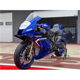 Lackierte Rennverkleidung Yamaha R9 2025 - MXPCRV18034