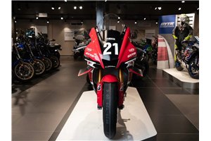 Lackierte Rennverkleidung Yamaha R1 2015 - 2019 - MXPCRV18407
