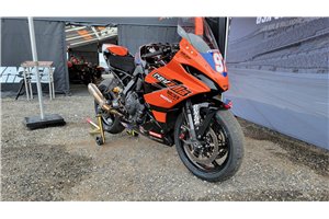 Painted Race Fairings Suzuki Gsx-8R 2024 - 2025 - MXPCRV18774