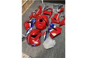 Lackierte Straße Verkleidung auf ABS kompatibel mit Honda CBR 600 RR 2024 - 2026 - MXPCAV18370