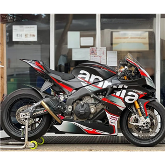 Painted Race Fairings Aprilia RSV4 2015 - 2020 - MXPCRV18043