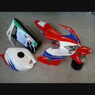 Lackierte Rennverkleidung Honda Cbr 1000 RR 2008 - 2011 - MXPCRV3507