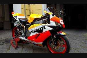 Painted street fairings in abs compatible with Honda Cbr 1000 2004 - 2005 - MXPCAV5573