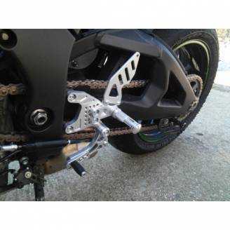 Fussrastenanlagen im Ergal Kawasaki Zx10R 2016 - 2020 - MXPPAE6803