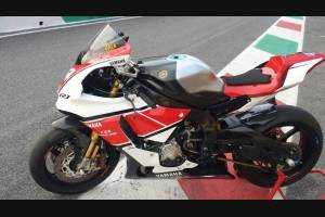 Lackierte Rennverkleidung Yamaha R1 2015 - 2019 - MXPCRV6824