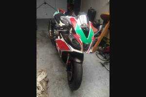 Painted street fairings in abs compatible with Aprilia RSV4 2009 - 2014 - MXPCAV6872