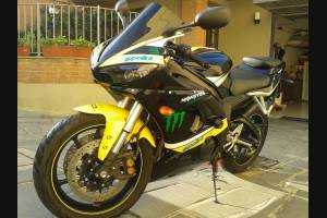 Carene stradali in abs verniciate compatibili con Yamaha R6 2005 - MXPCAV6883