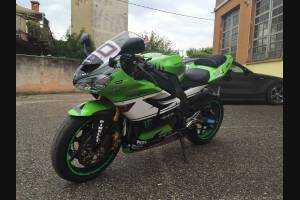 Carenage en abs pour la roue avec peinture compatible avec Kawasaki ZX10R 2004 - 2005 - MXPCAV6888