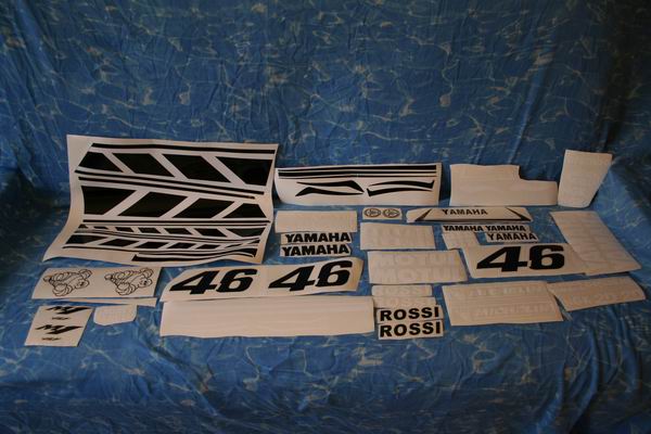 MONTAGGIO ADESIVI #2